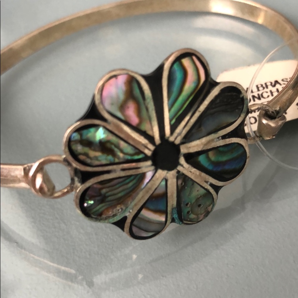 Flower Bangle NWT - Picture 3 of 4